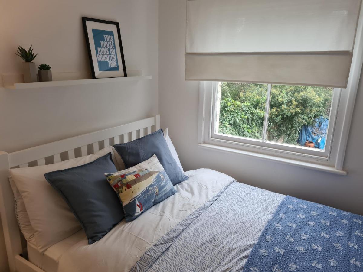 Centrally Located, Comfortable Apartment Near Station, Beach And North Laines Brighton Dış mekan fotoğraf